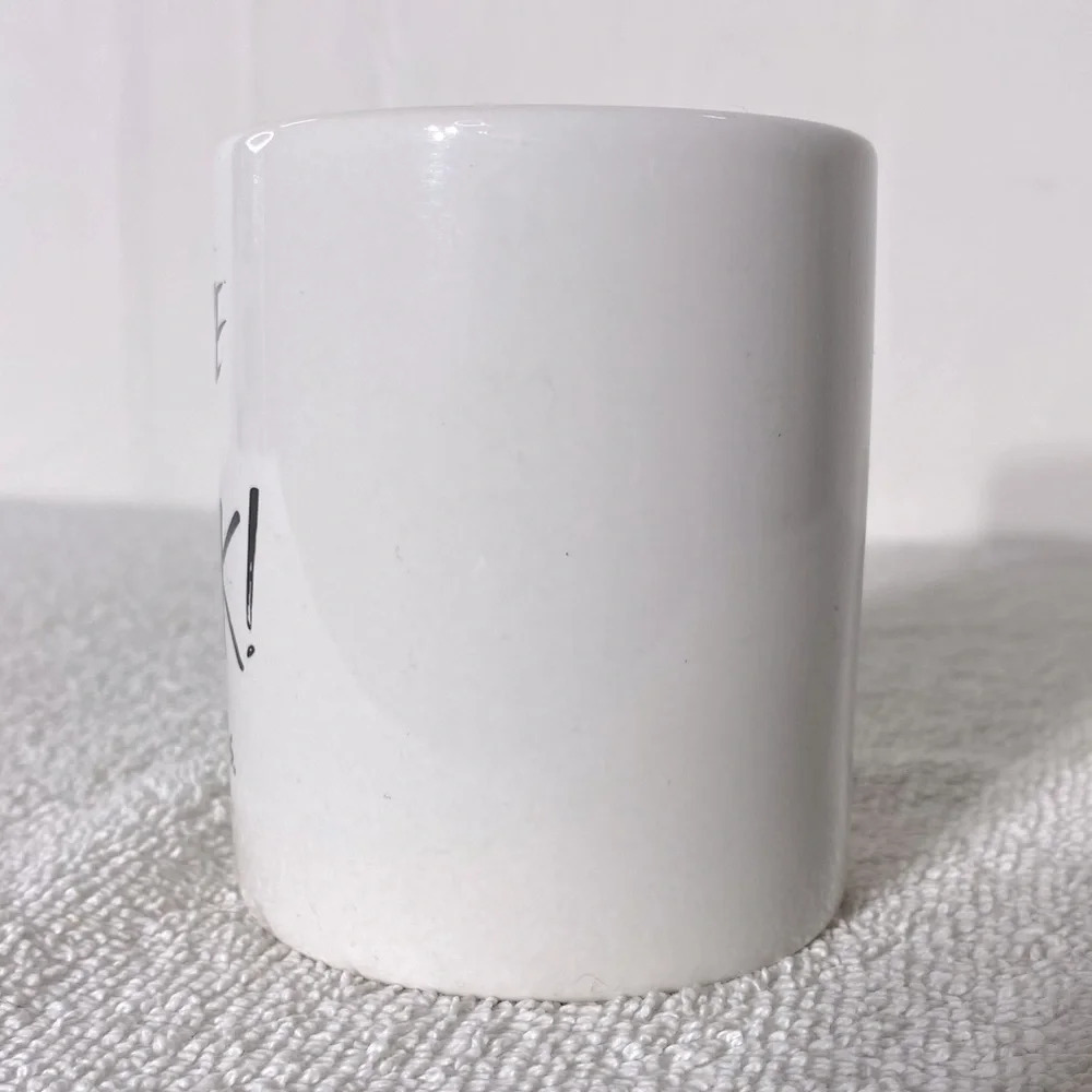 Modern Gourmet Foods Stoneware FRIENDS We Were On A Break Mug  Coffee Cup - Picture 4 of 9